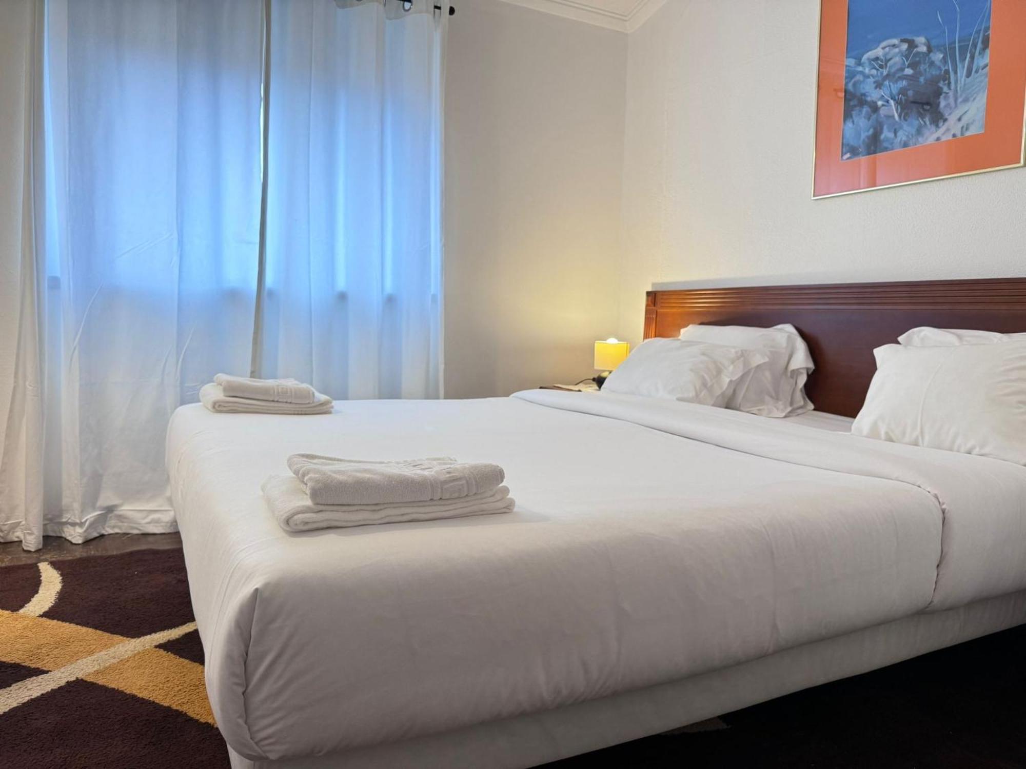 The Pearl - Cascais Guest House - City & Beach מראה חיצוני תמונה
