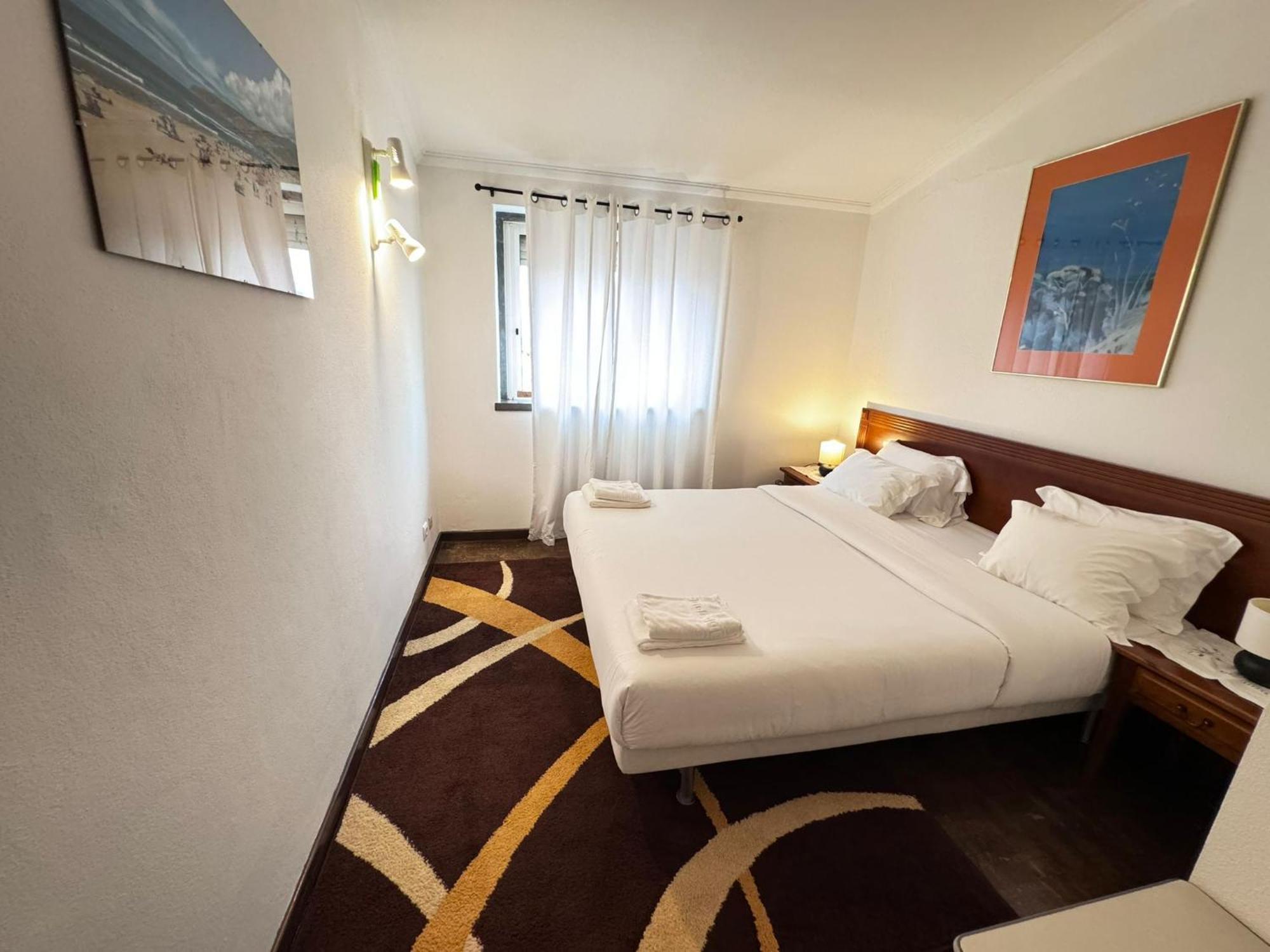 The Pearl - Cascais Guest House - City & Beach מראה חיצוני תמונה